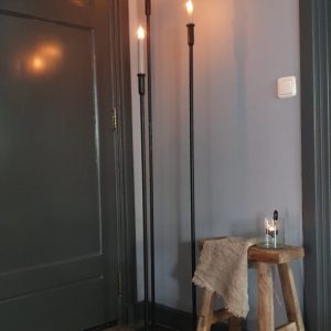 Metalen vloerkandelaar – 140 cm