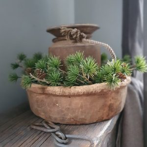 Kransje ‘pine with cones’  – Ø 36 cm