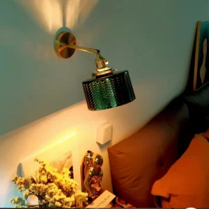 RetroGlow - Scandinavische Wandlamp